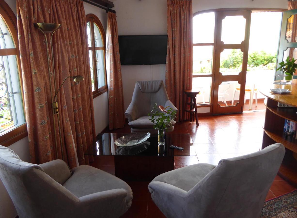 Villa Erika Madeira Канису Экстерьер фото